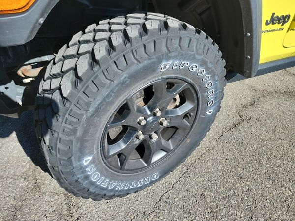 2023 Jeep Wrangler WILLYS Sport