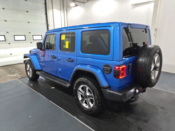 2022 Jeep Wrangler UNLIMITED SAHARA