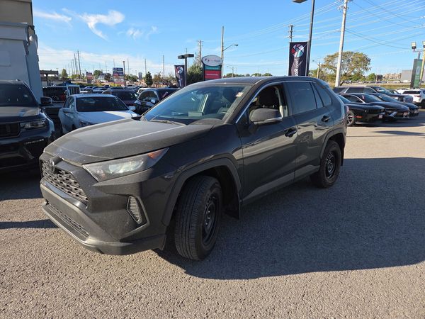 2023 Toyota RAV4 LE