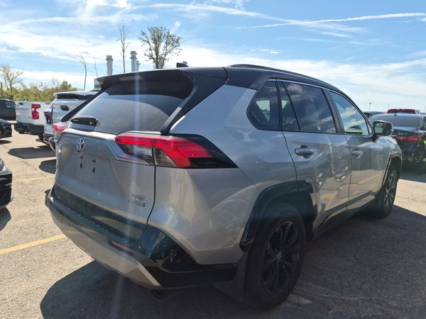 2024 Toyota Rav4 HYBRID XSE