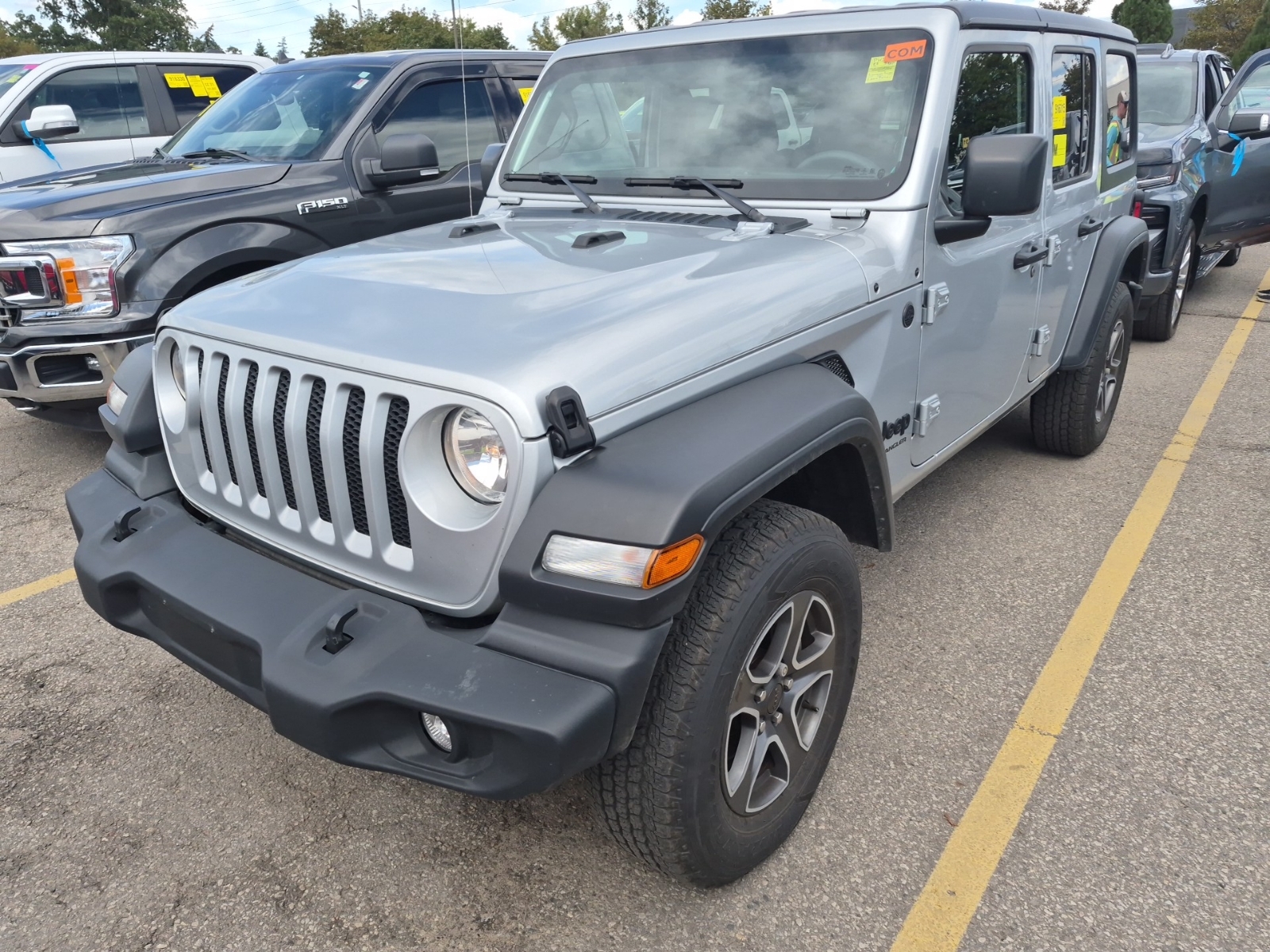 2023 Jeep Wrangler SPORT S