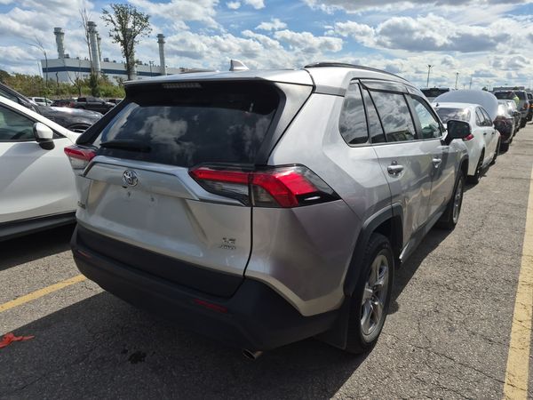 2021 Toyota Rav4 LE XLE Premium HV
