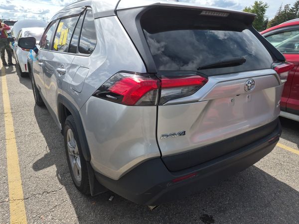 2021 Toyota Rav4 LE XLE Premium HV