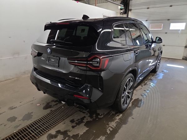 2022 BMW X3 X3 XDRIVE30E