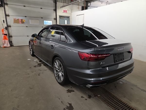 2020 Audi A4 SEDAN PROGRESSIV quattro Premium Plus
