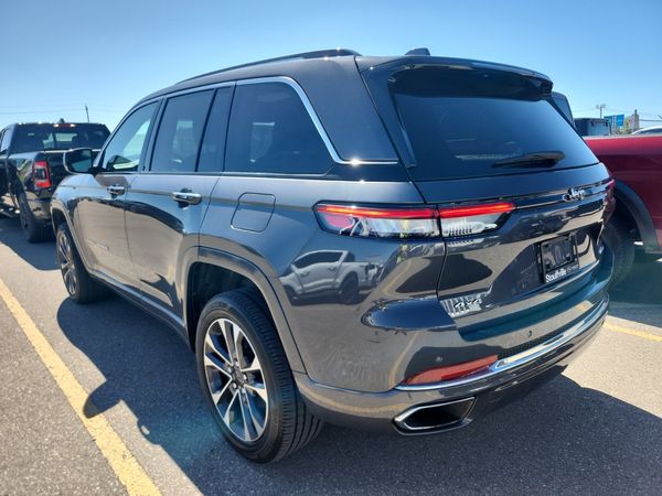 2023 Jeep Grand Cherokee 4x4 Overland