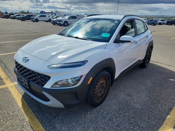 2022 Hyundai KONA ESSENTIAL