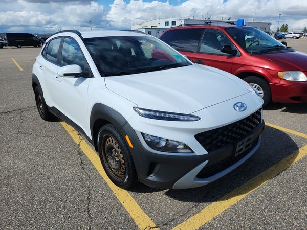 2022 Hyundai KONA ESSENTIAL SE Without FCA