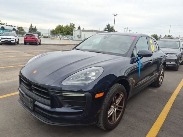 2023 Porsche MACAN T