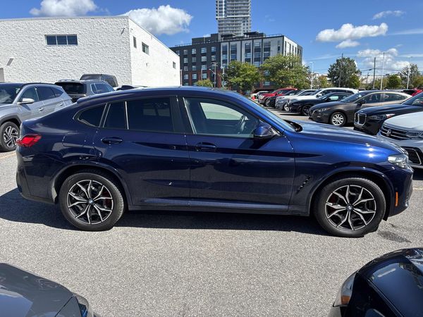 2023 BMW X4 xDrive30i