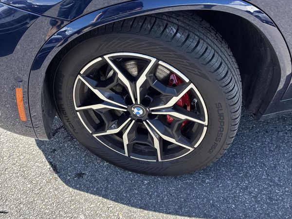 2023 BMW X4 xDrive30i