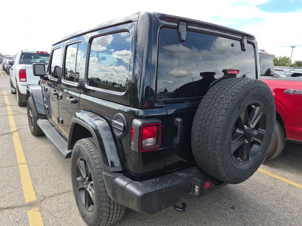 2022 Jeep Wrangler UNLIMITED SAHARA