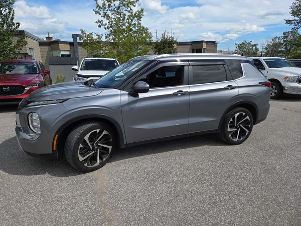 2023 Mitsubishi Outlander SEL S-AWC