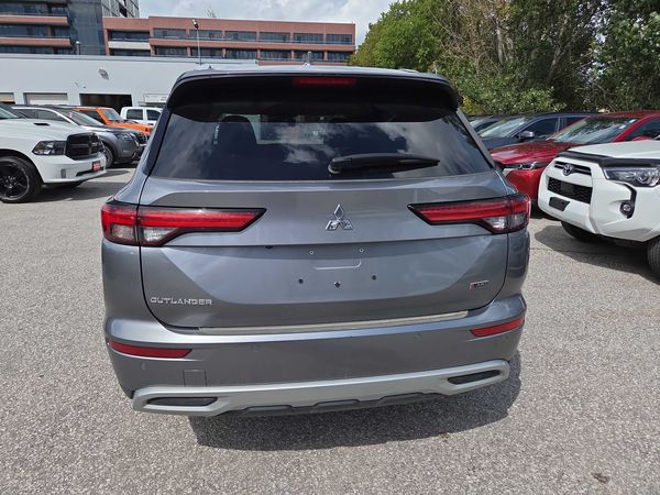 2023 Mitsubishi Outlander SEL S-AWC