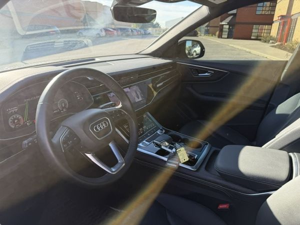 2025 Audi Q8 Progressiv quattro Progressiv