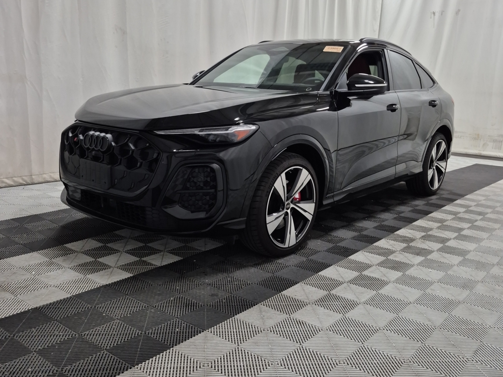 2025 Audi SQ5 Sportback TECHNIK quattro Prestige