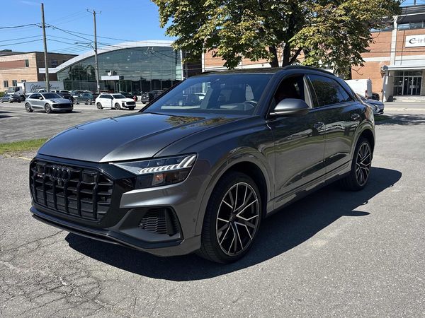 2022 Audi SQ7 quattro Premium Plus