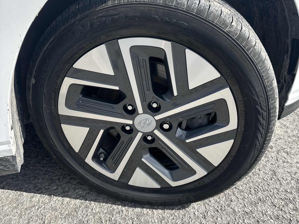 2023 Hyundai Kona Electric Preferred SE