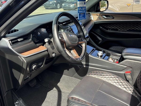 2023 Jeep Grand Cherokee L Summit Summit, Summit Reserve