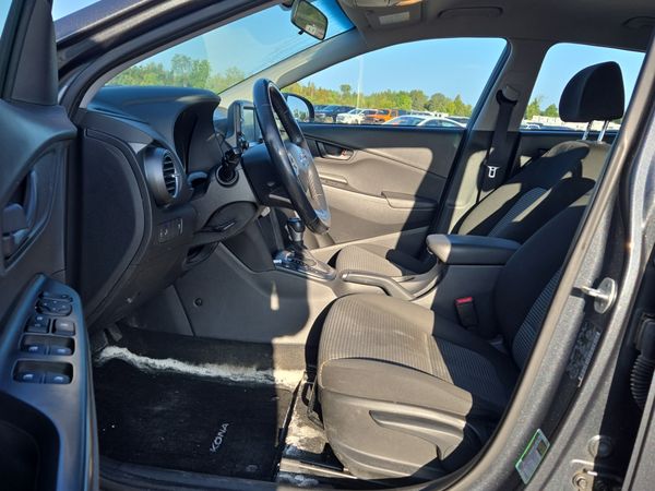 2020 Hyundai KONA PREFERRED SEL
