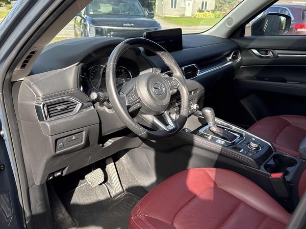 2023 Mazda CX-5 Kuro Edition AWD Preferred Package