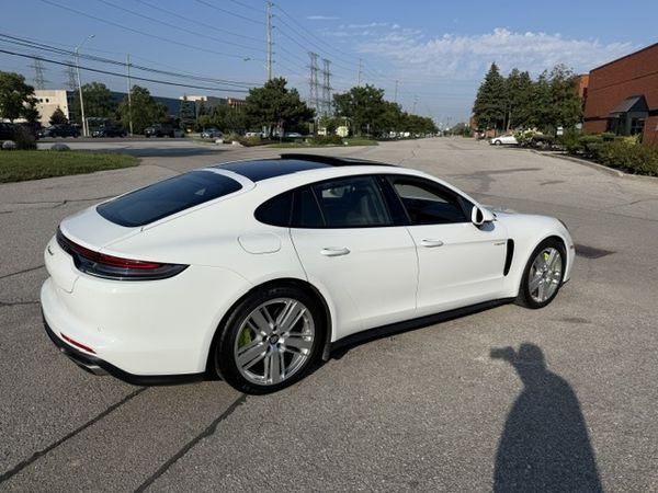 2021 Porsche Panamera 4 E-Hybrid