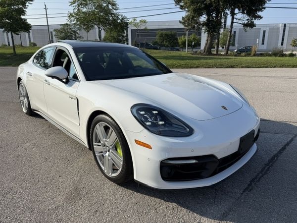 2021 Porsche Panamera 4 E-Hybrid