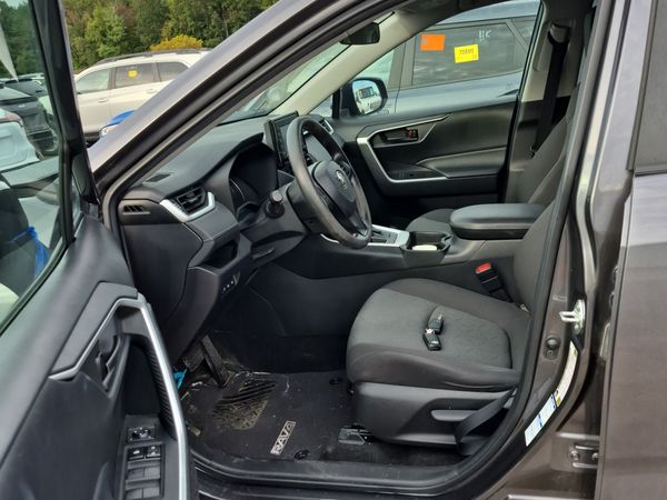 2021 Toyota Rav4 LE XLE Premium HV
