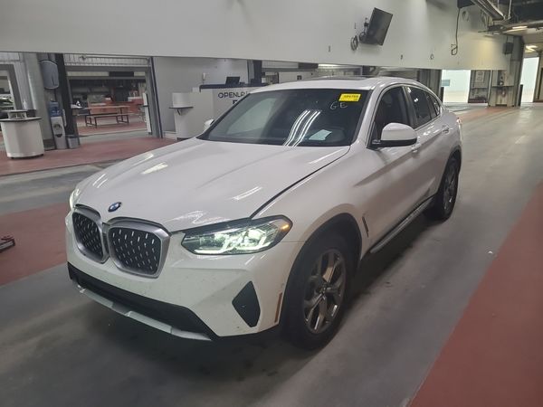 2025 BMW X4 XDRIVE30I