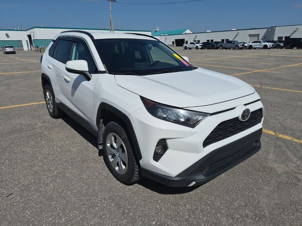 2020 Toyota Rav4 LE
