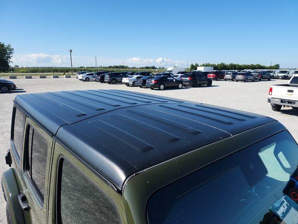 2024 Jeep Wrangler 4 Door 4x4 Sahara