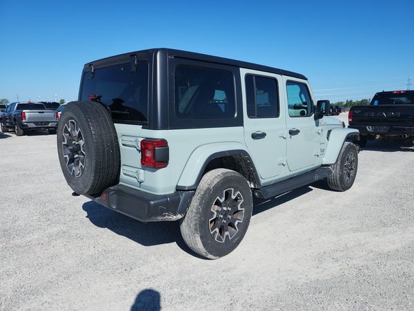2024 Jeep Wrangler 4 Door 4x4 Sahara
