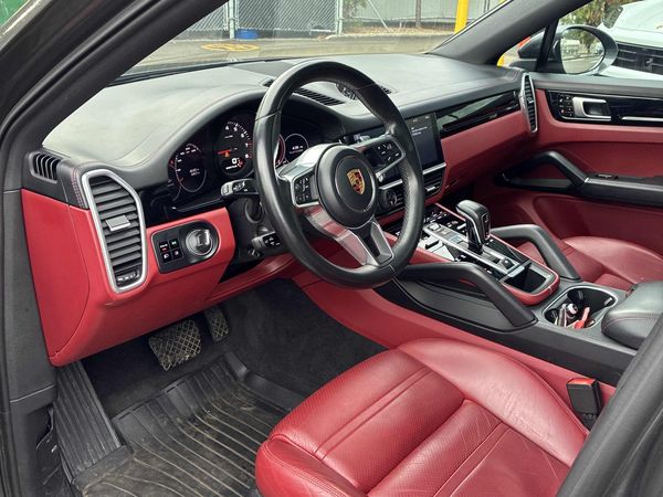 2020 Porsche Cayenne Coupe AWD