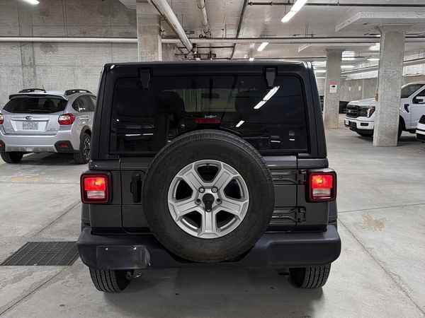 2021 Jeep Wrangler Unlimited Sport