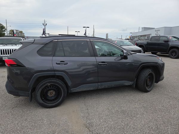 2019 Toyota RAV4 XLE XLE AWD
