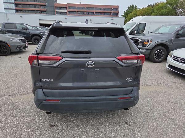 2019 Toyota RAV4 XLE XLE AWD