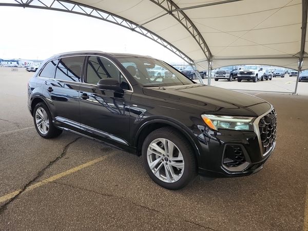 2026 Audi Q7 quattro Premium