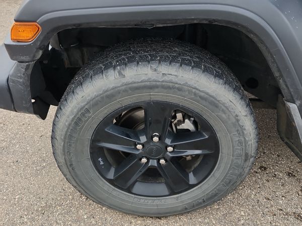 2019 Jeep WRANGLER UNLIMITED SPORT