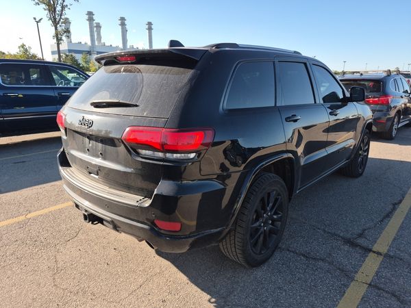 2019 Jeep Grand Cherokee ALTITUDE Laredo