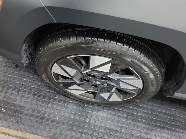 2025 Hyundai KONA PREFERRED SEL Convenience