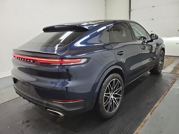 2024 Porsche Cayenne COUPE AWD