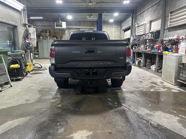 2020 Toyota Tacoma 4x4 Double Cab Auto SR5