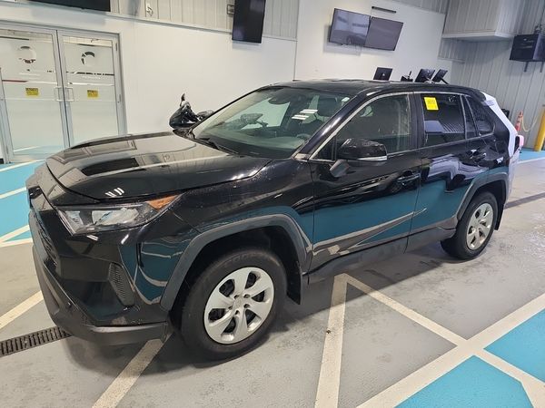 2023 Toyota Rav4 LE