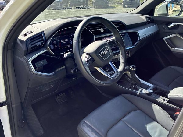 2023 Audi Q3 Komfort quattro Premium