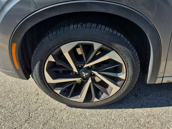 2023 Mitsubishi Outlander GT