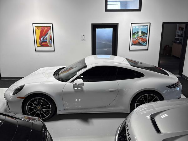 2020 Porsche 911 Carrera 4 Coupe