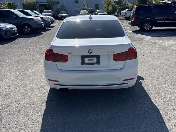 2018 BMW 3 Series 330i xDrive xDrive SA