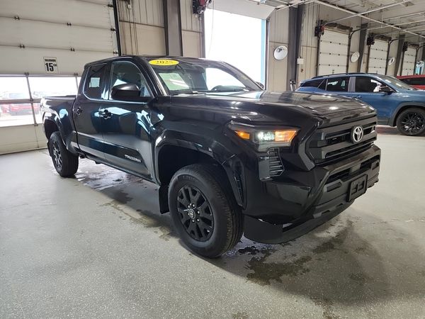 2025 Toyota Tacoma CREW CAB STD BED