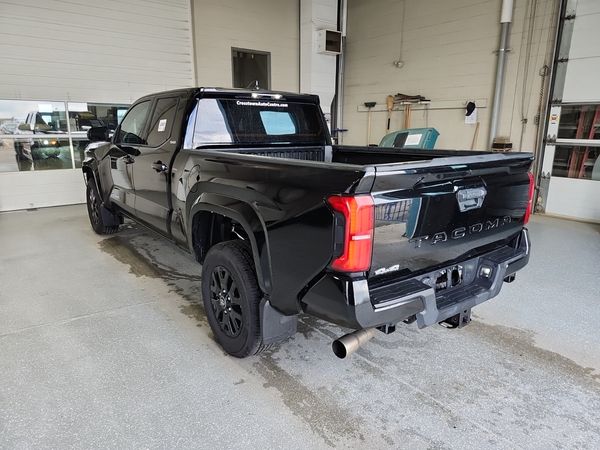 2025 Toyota Tacoma CREW CAB STD BED