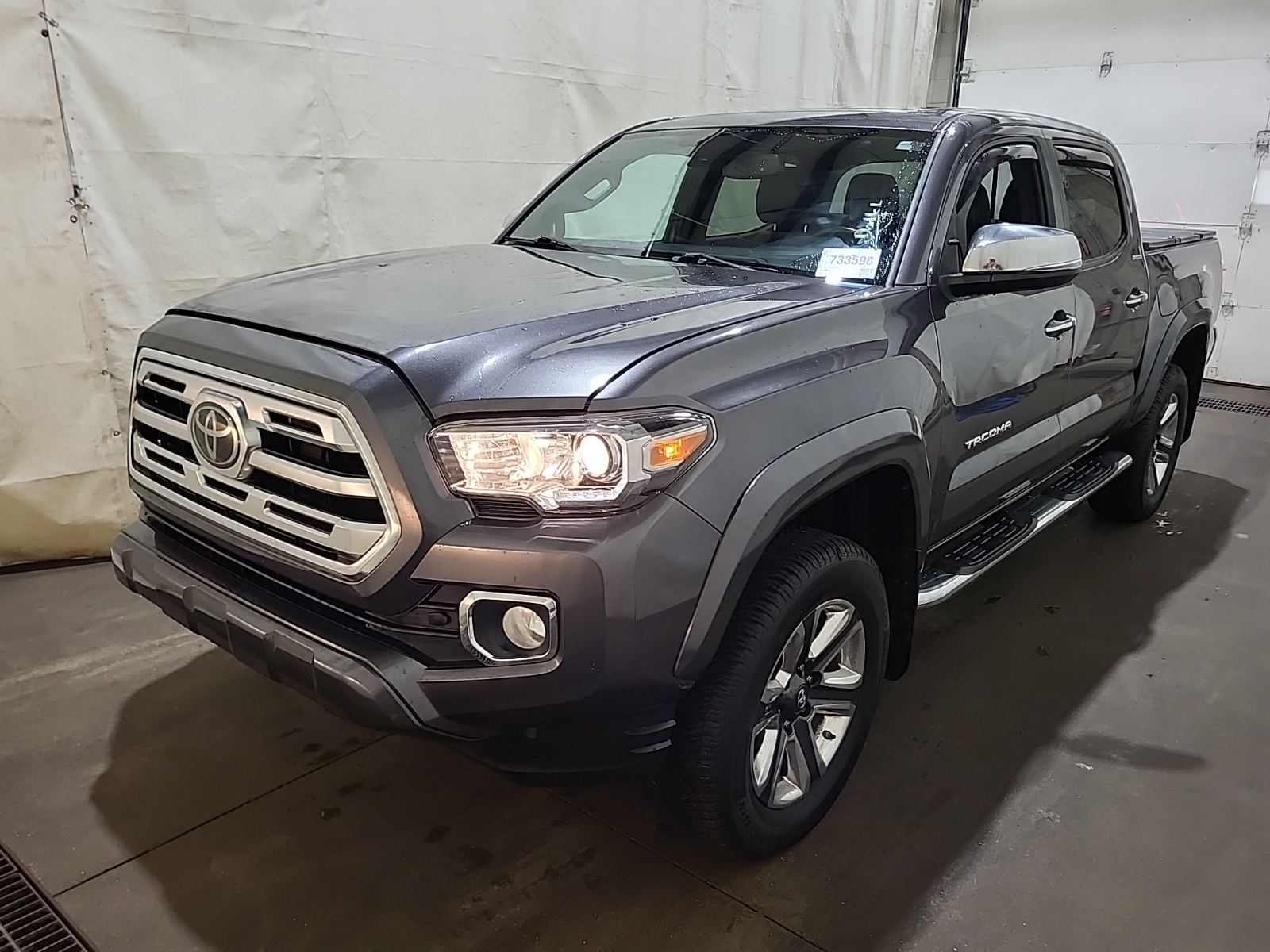 2019 Toyota Tacoma LIMITED CREW CAB SHORT BED